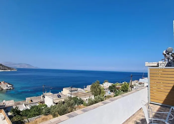 Panoramic View Of Laconic Sea Apartman *